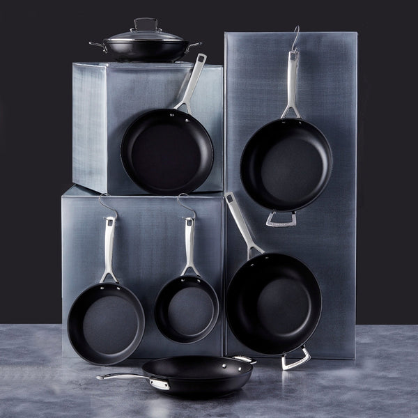 Le Creuset Toughened Non - Stick Shallow Frying Pan 20cm