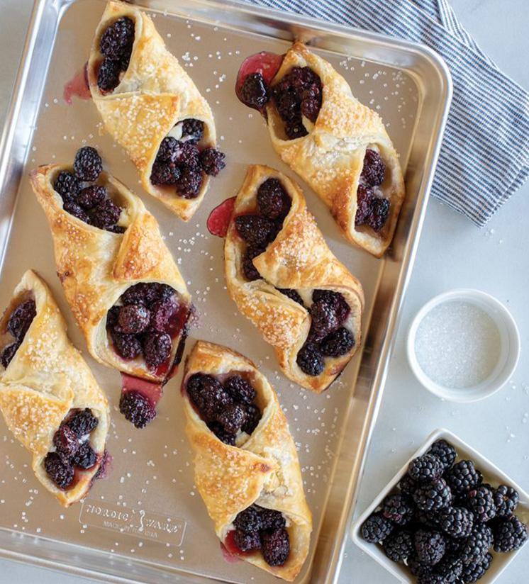 Bakeware Duo Bundle - 2x Nordic Ware Jelly Roll Pans