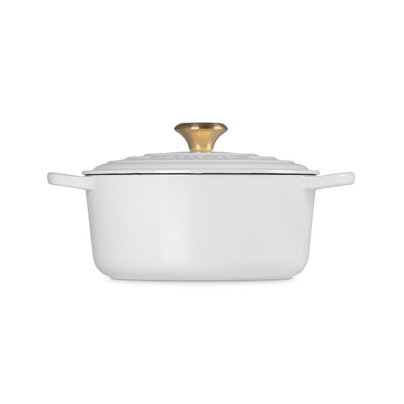 Le Creuset Signature Round Casserole - 24cm White