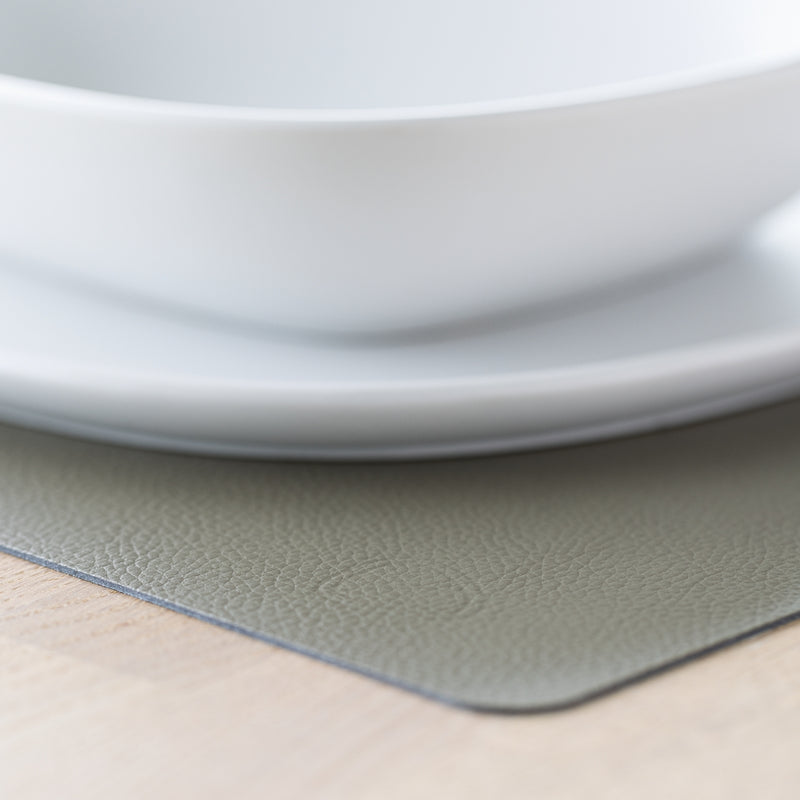 Lind DNA Serene Leather Table Mat - Moss