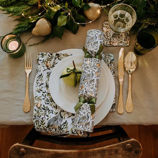 Nancy and Betty Christmas Cracker Set of 6 - Partridge In A Pair Tree