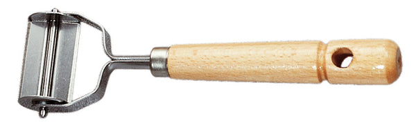 Eppicotispai Tortellini Cutter with Beechwood Handle  4cm