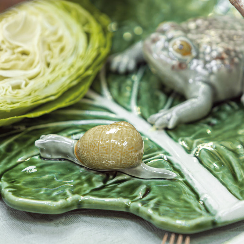 Bordallo Pinheiro Cabbage Platter with Snail