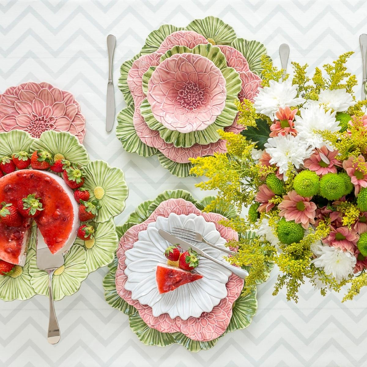 Bordallo Pinheiro Maria Flor 16cm Bowl - Dahlia | Divertimenti