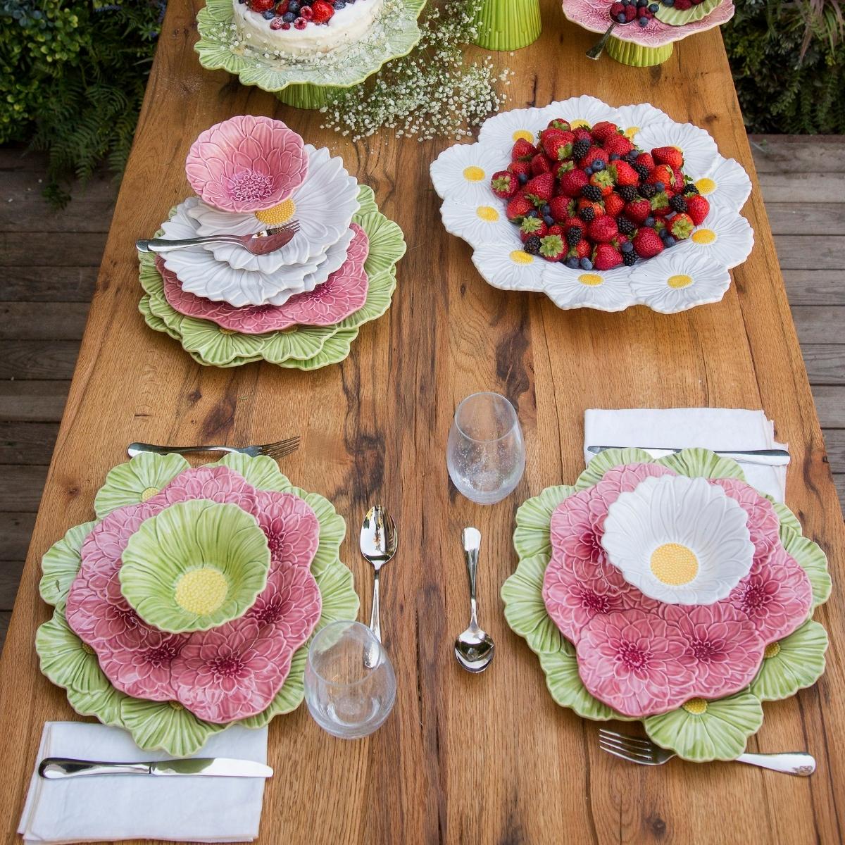 Bordallo Pinheiro Maria Flor Dinner Plate Dahlia | Divertimenti