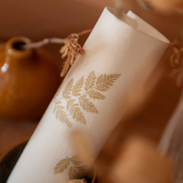 Francoise Paviot French Dinner Napkins - Gold Ferns