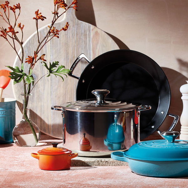 Le Creuset Signature Stainless Steel Standard Casserole with Lid - 24cm