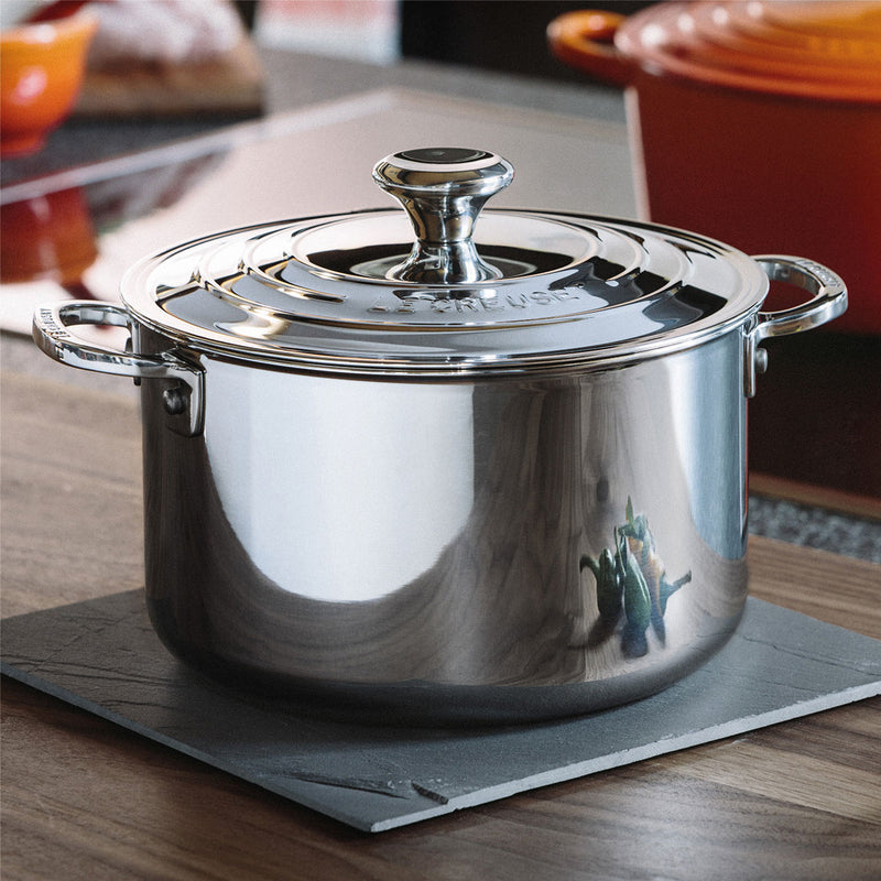 Le Creuset Signature Stainless Steel Stock Pot with Lid - 6.6L