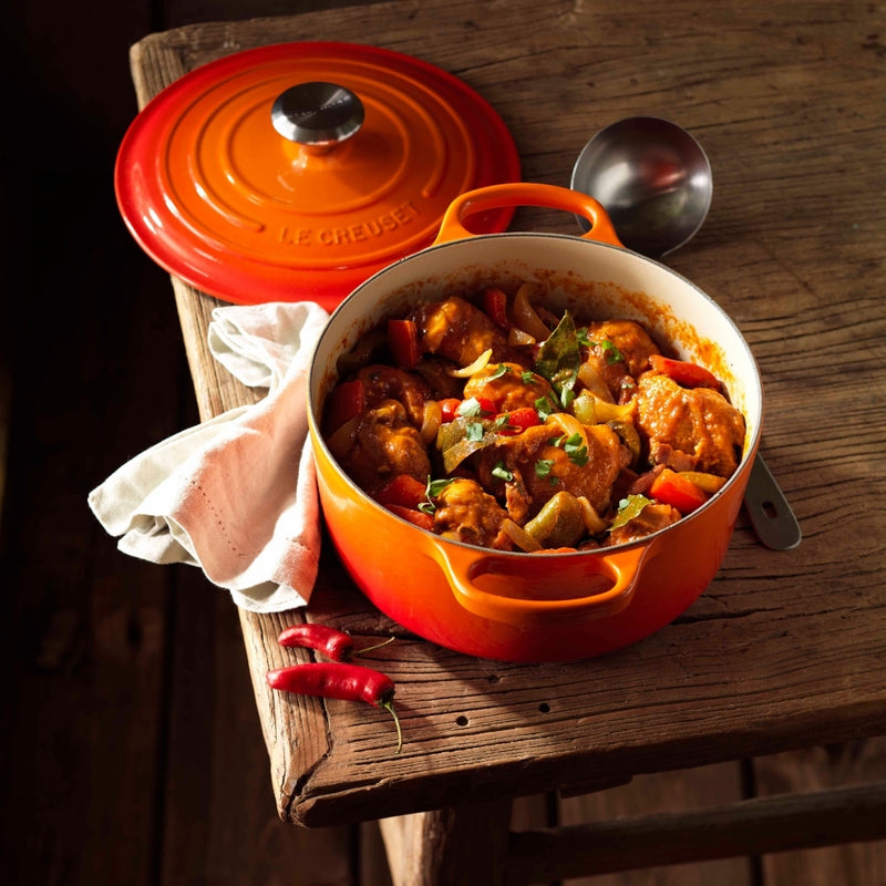 Le Creuset Signature Round Volcanic Cocotte - 28cm