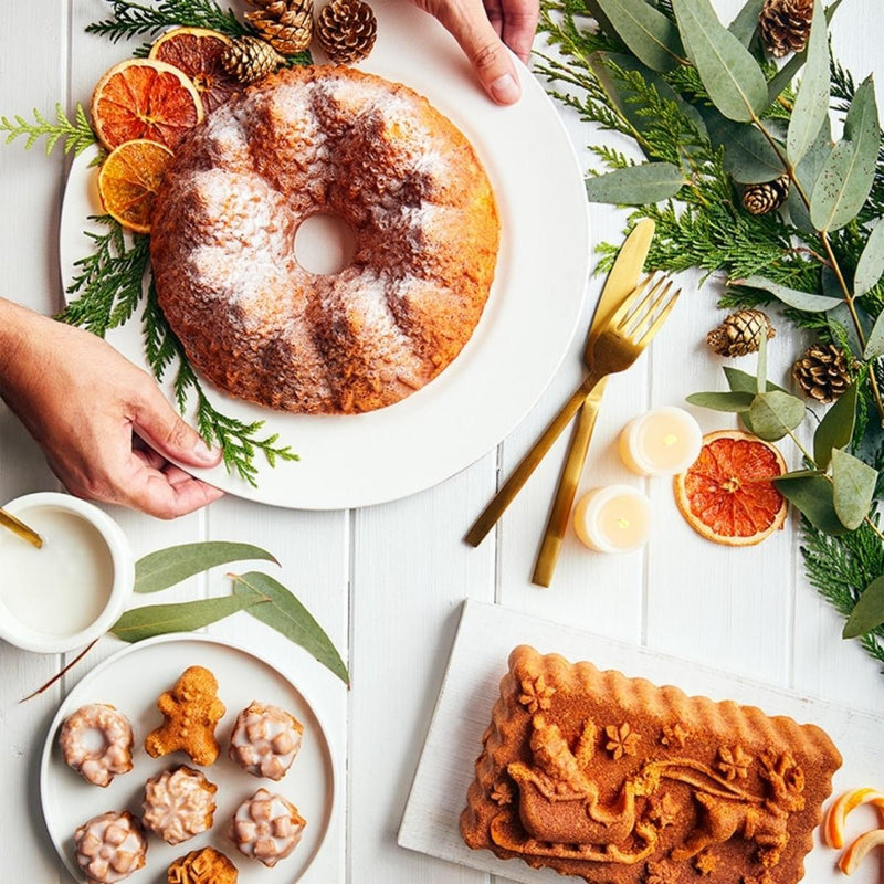 Nordic Ware Festive Teacakes Pan