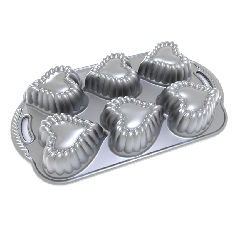 Nordic Ware Elegant Heart Cakelet Pan (6 cakes)